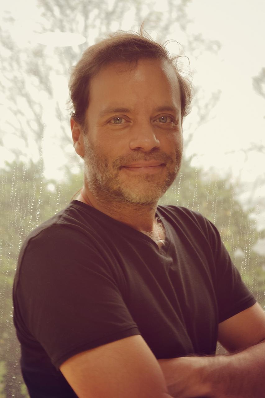 Carlos MariΓ±o