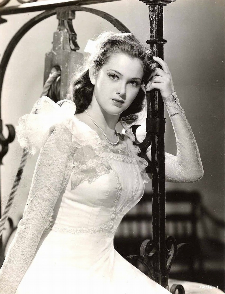 Frances Rafferty