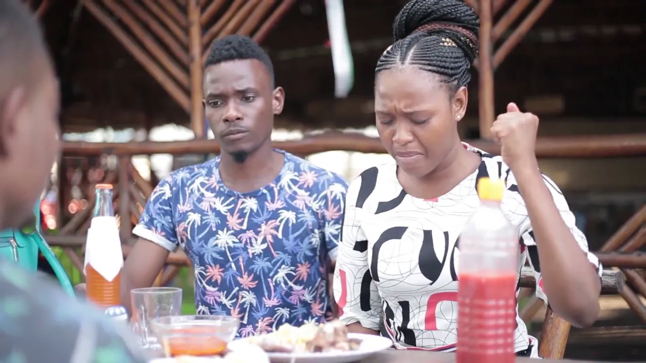 Tumebarikiwa na Chips na Kuku {Fagio Bovu Ep12} (Official Bongo Comedy)