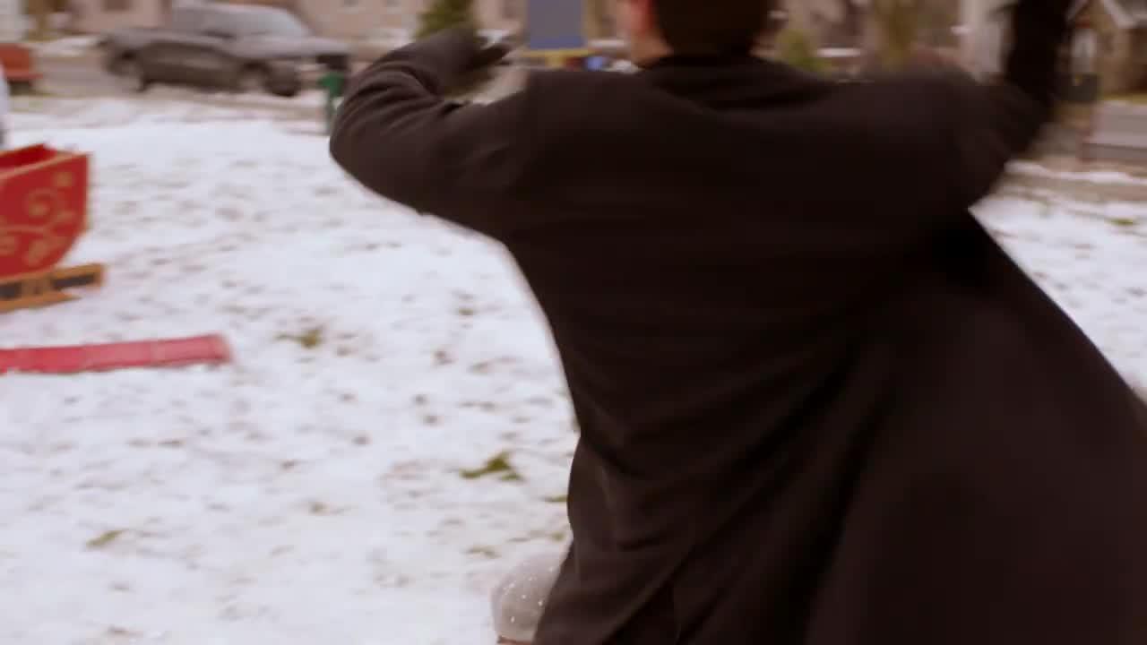 Trailer—Wrapped Up in Love