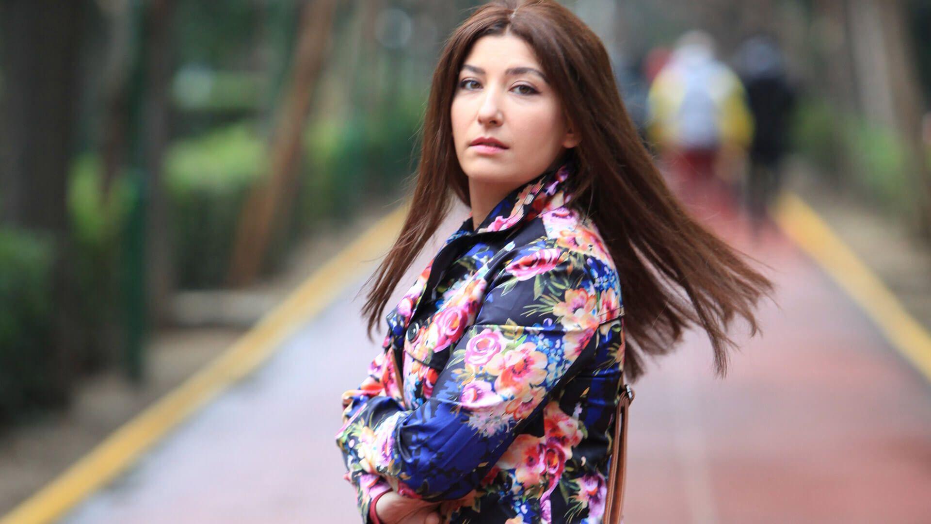 Sebnem Bozoklu