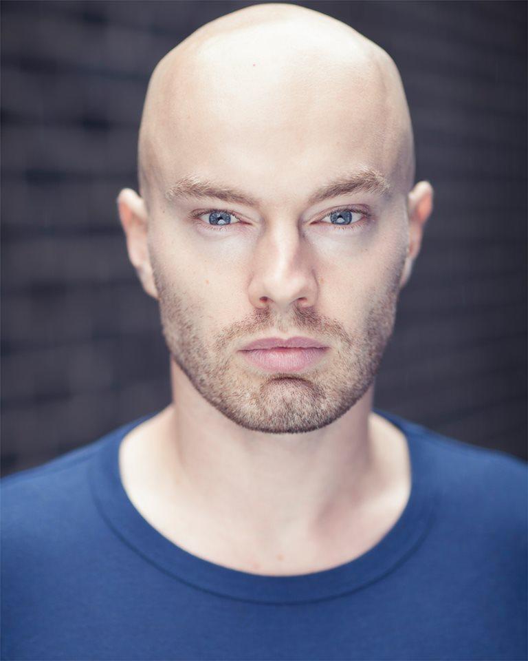 Justin Groves