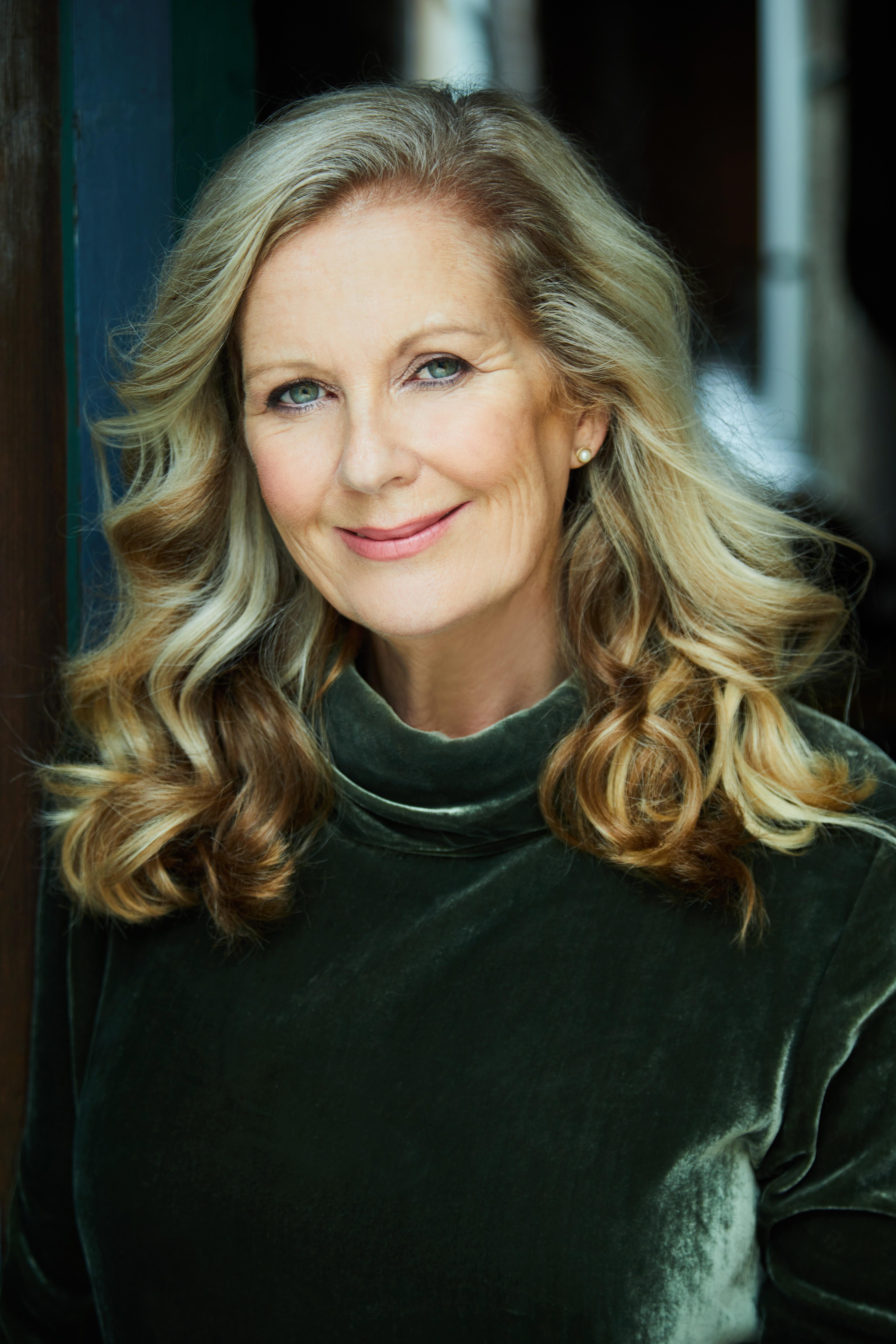 Amanda Benson