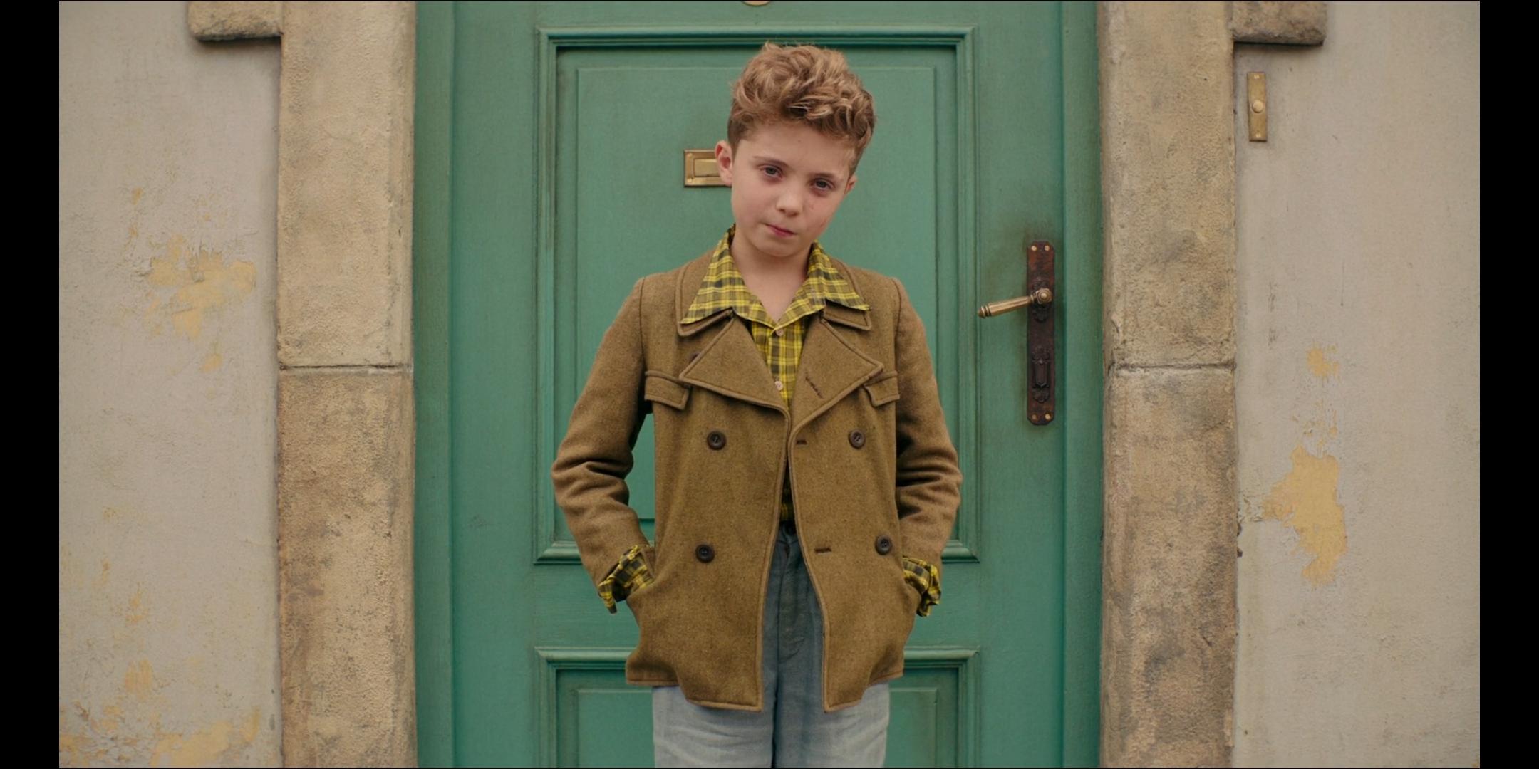 NO ONE { - Quite - } Blends Cinematic Moods & Genres The Way Taika Waititi Does . . . This Is A Bittersweet Pick-Me-Up , With A " DIVINELY ⭐⭐⭐ " { - Cheeky - } Spirit .