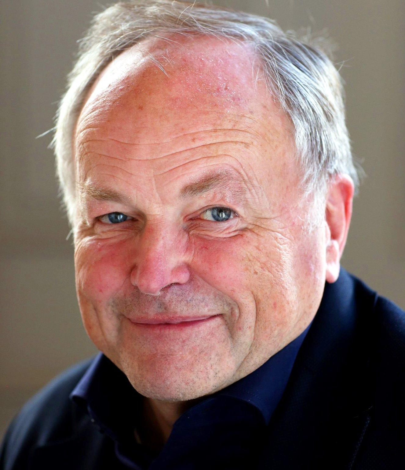 Clive Anderson