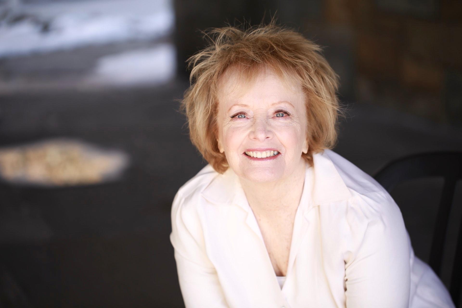 Lynne Lipton