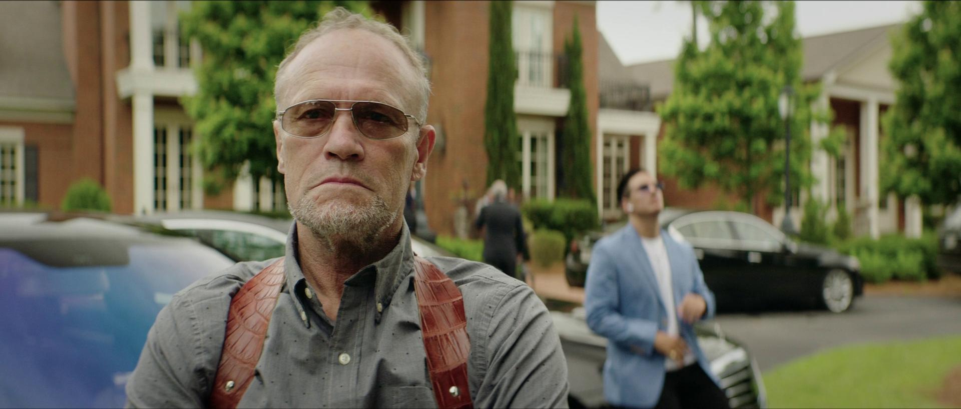 White Elephant (2022) is a Heartfelt Send Off For Bruce Willis