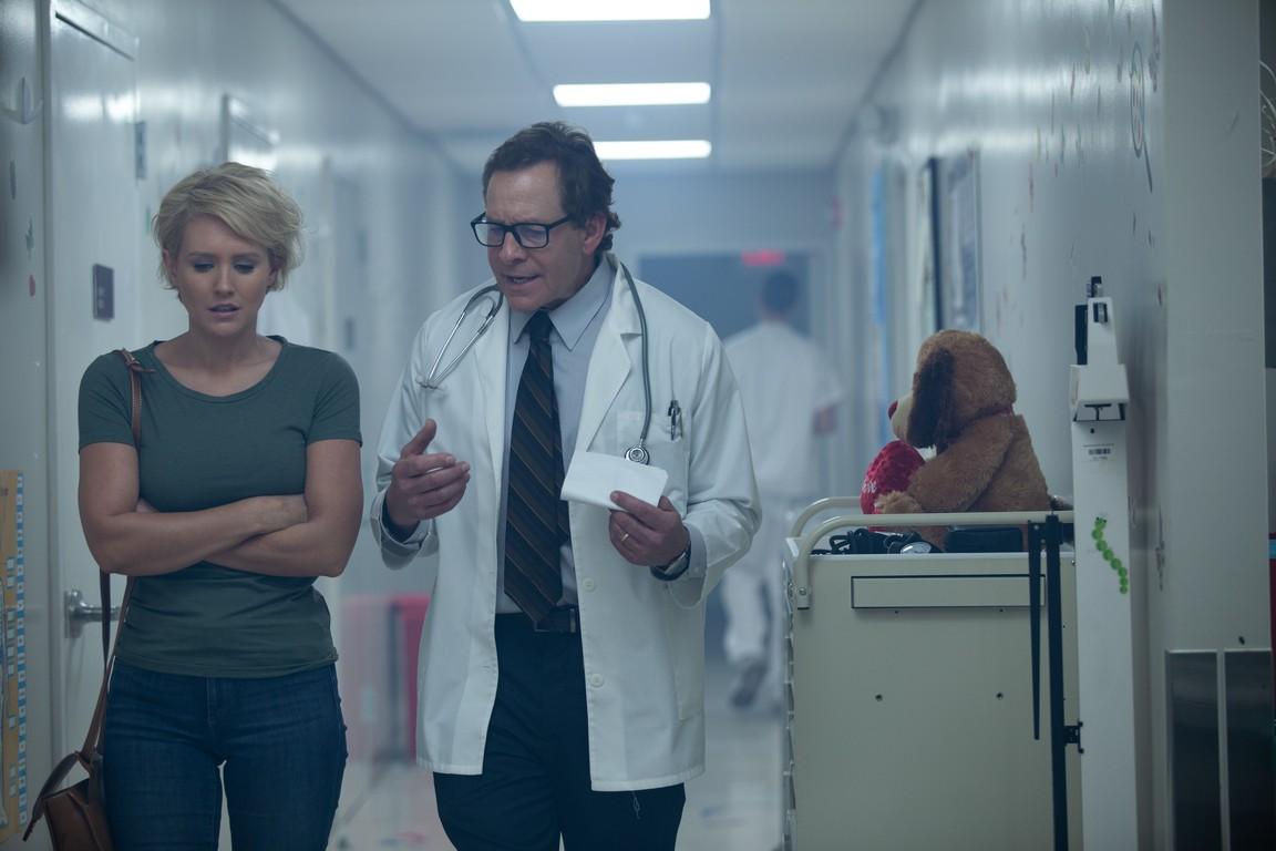 Decent female driven single location thriller