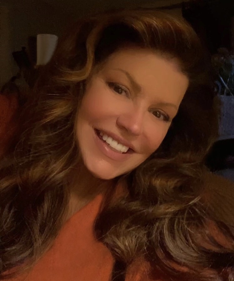 Gina Lee