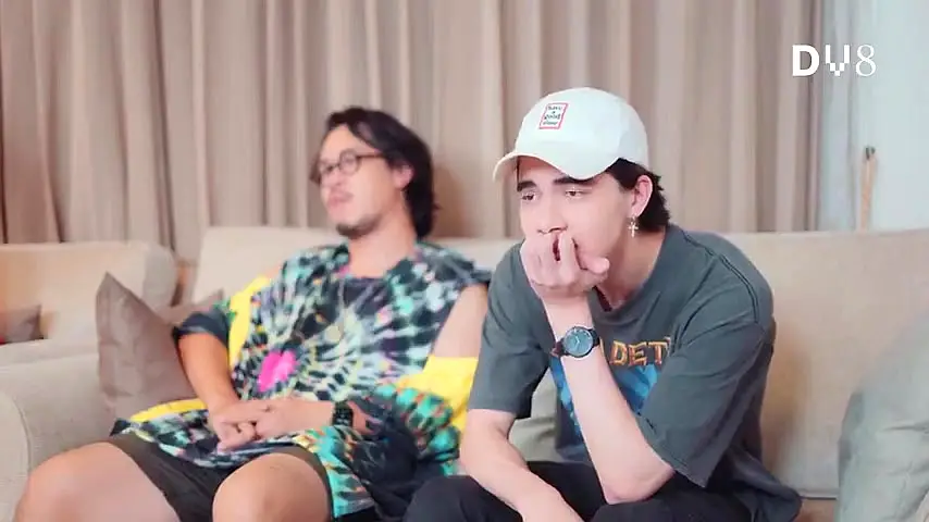 Trailer—Love with Benefits