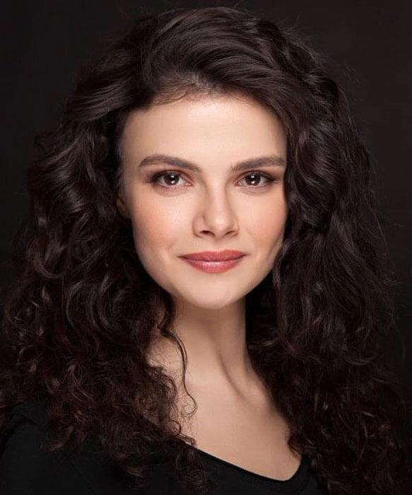 Sinem Γnsal