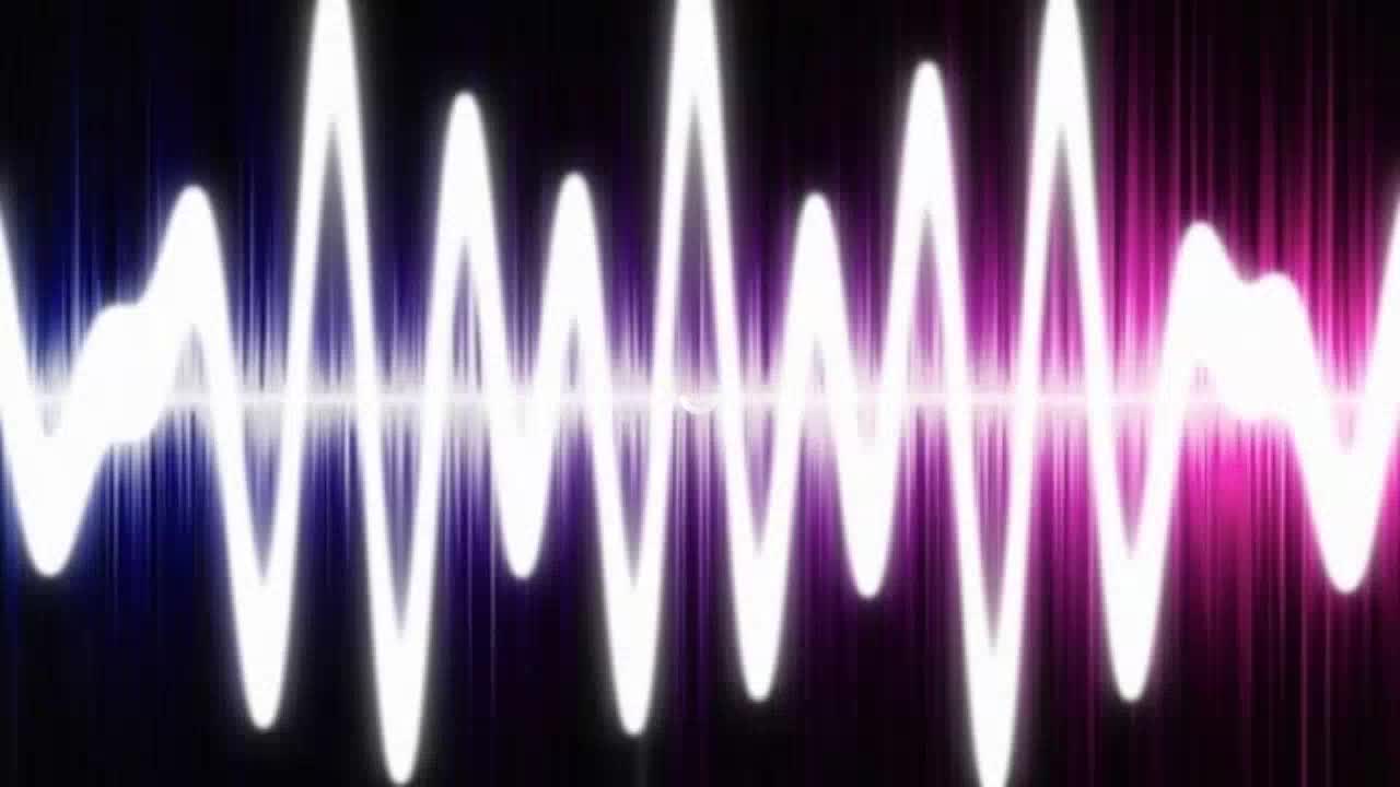 What do we mean by amplitude of sound?