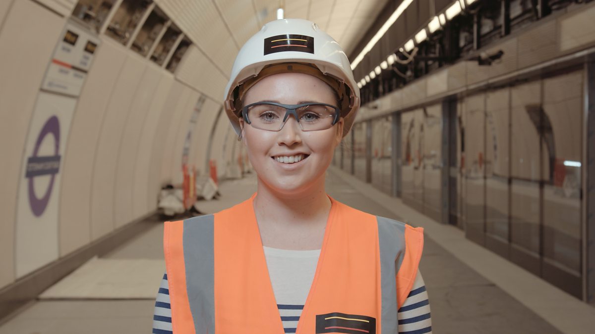 How to become an apprentice site engineer: Zoe's story
