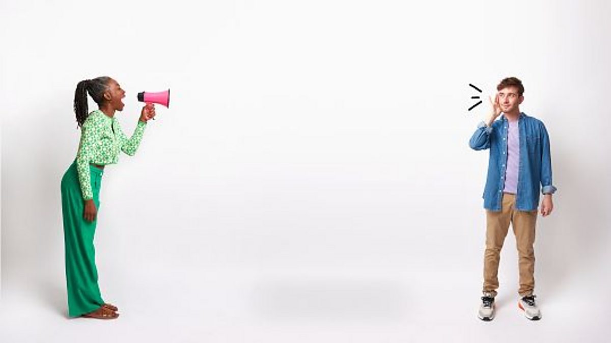 Waves: The human ear and sound waves