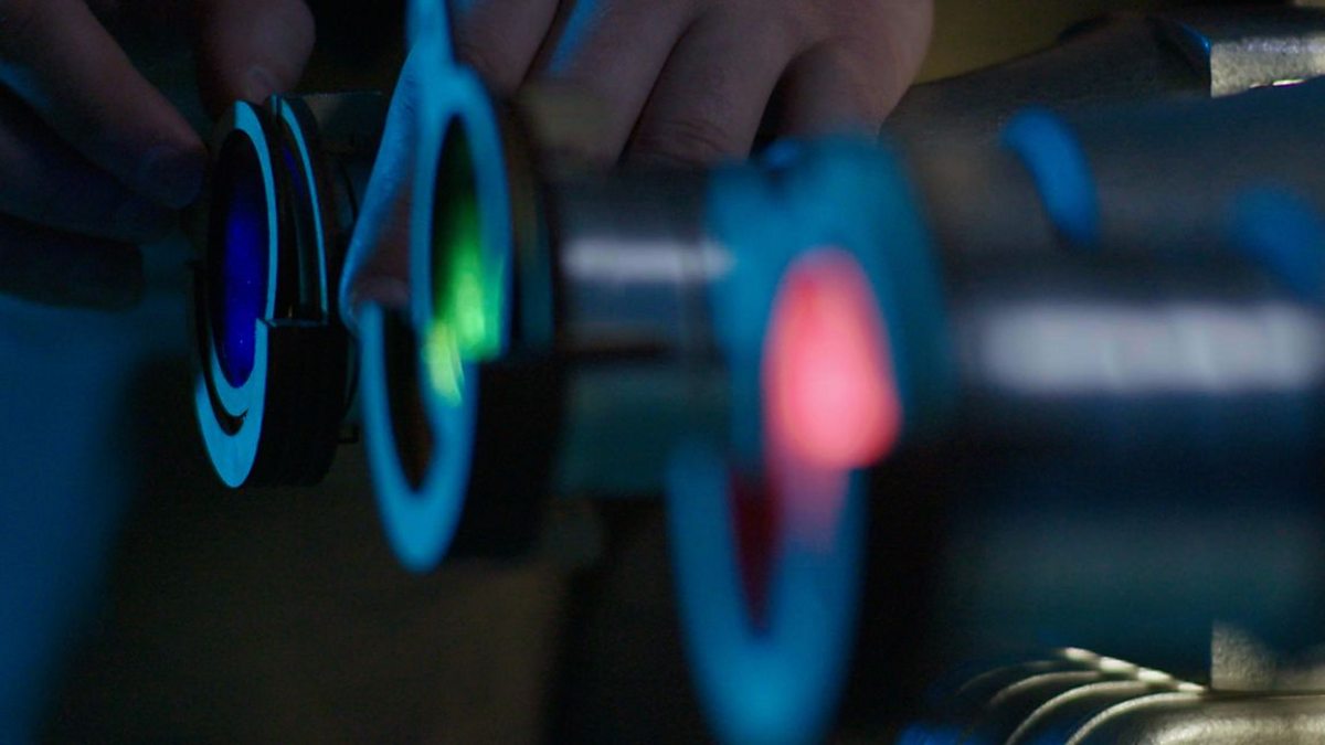 Waves: What is colour?