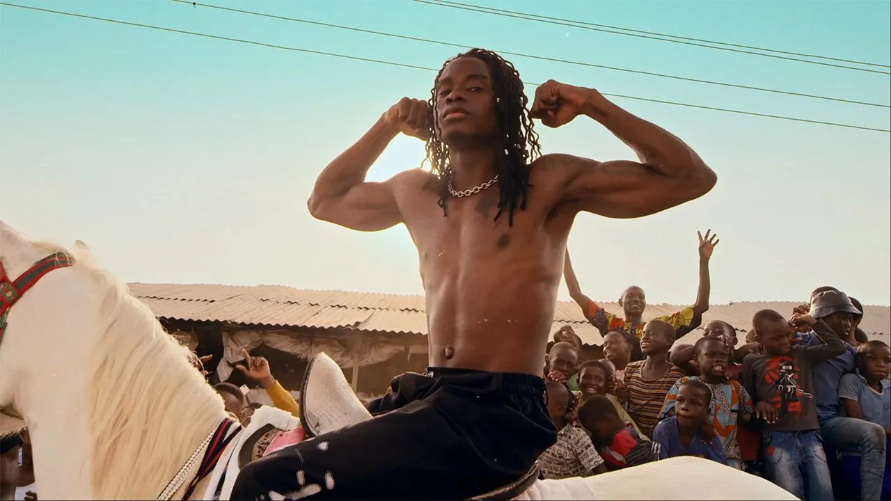 Lil Kesh feat. Zinoleesky - Don't Call Me (Official Music Video)