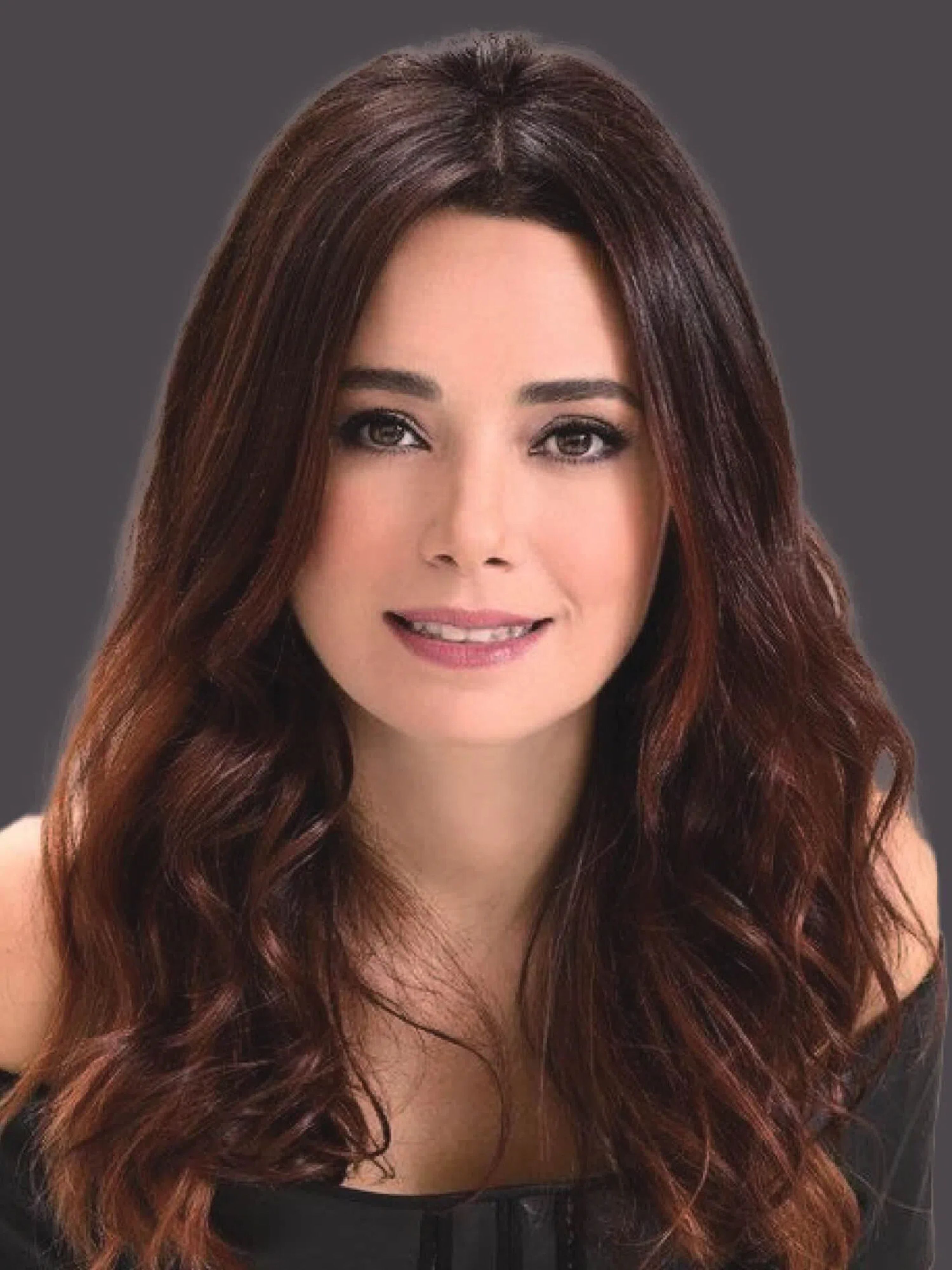 Özgü Namal