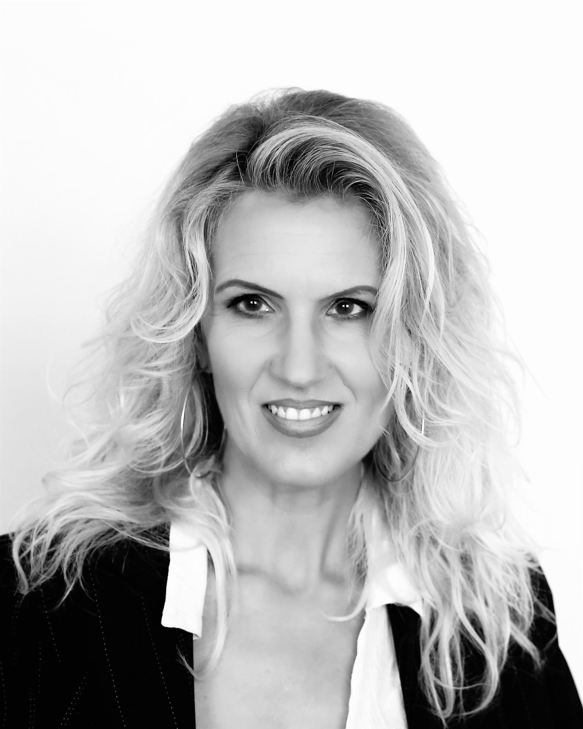 Lisa Barrett-Brown