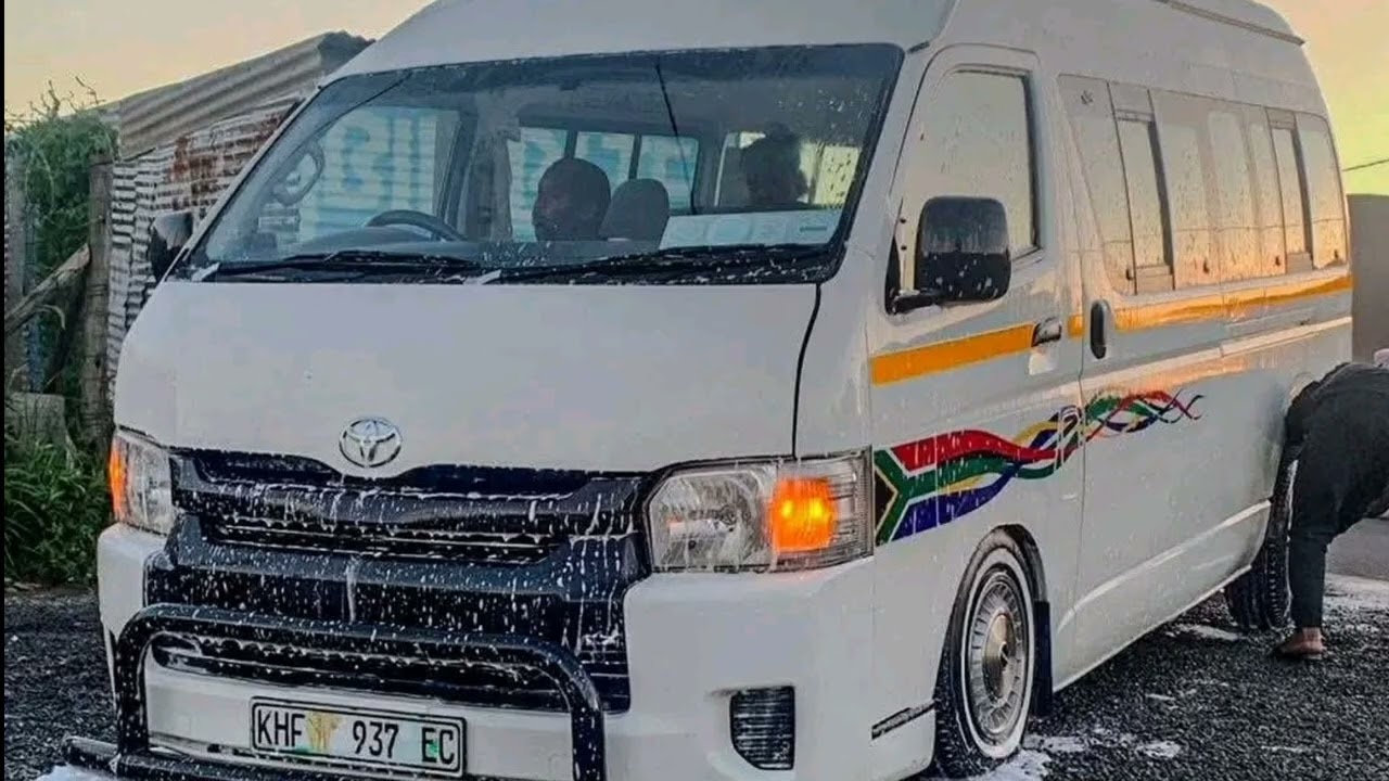 Jazzworx - Uzizwa kanjani (Taxi Bass Remake) Mp3