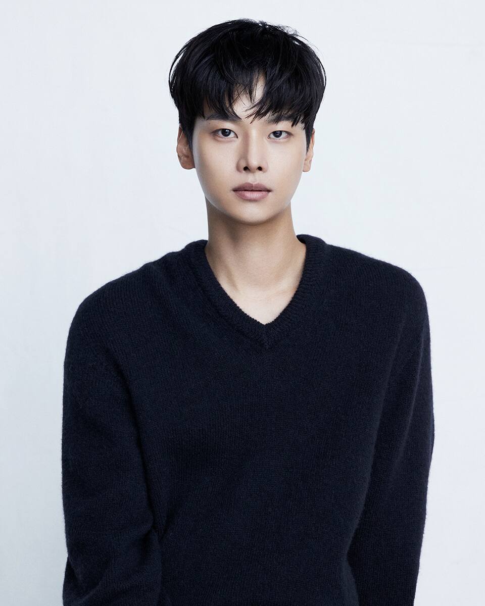 Hak-Yeon Cha