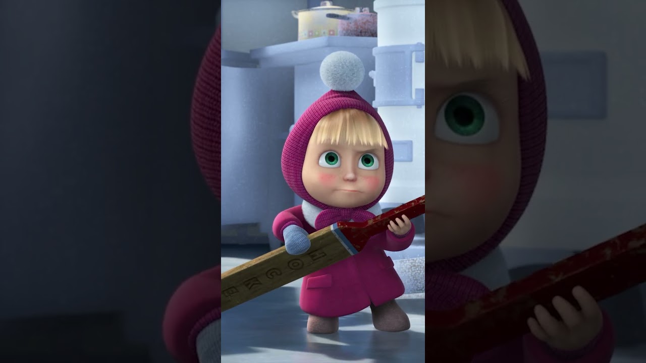 Don't try this at home! 🎪🟣 #OneTwoThreeLightTheChristmasTree #MashaAndTheBear #Shorts #kids #cartoon