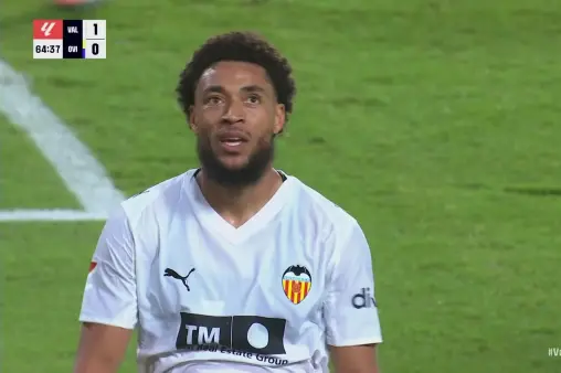 Valencia VS Real Oviedo Highlight