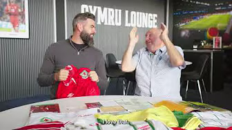 Cymru and England Unite in Football to Raise Awareness for Alzheimer's