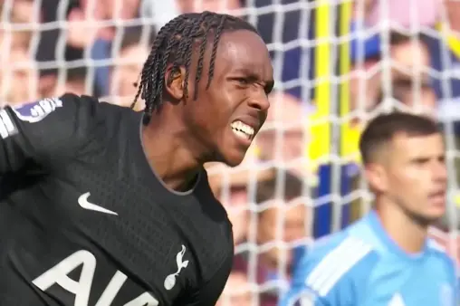 Leeds United VS Tottenham Hotspur Highlight