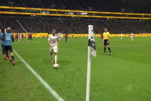 Eintracht Frankfurt VS Bayern Munich Highlight