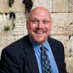 Hebrew Voices #101 – Torah Scrolls from the Holocaust