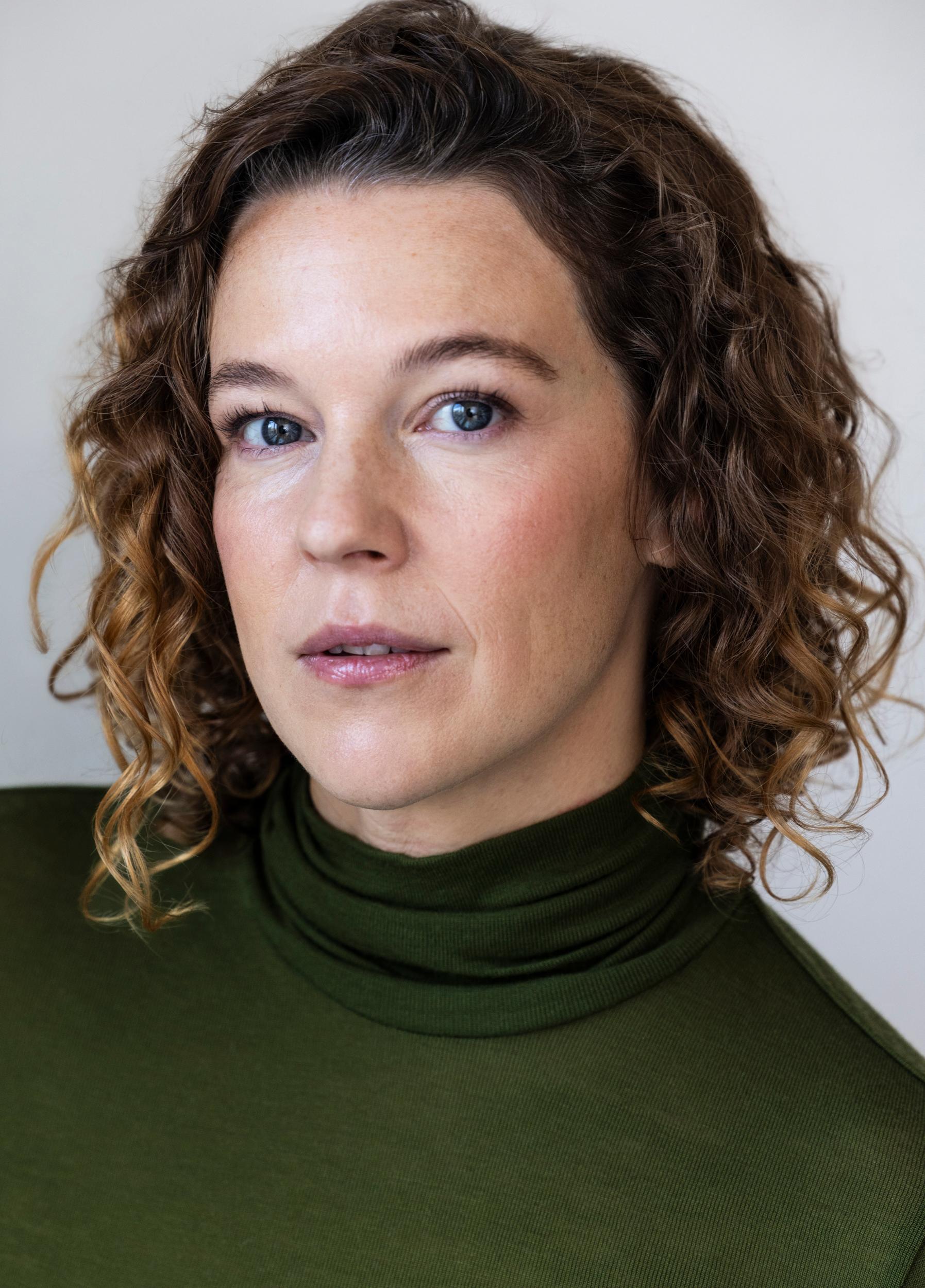 Josefin NeldΓ©n