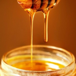 Benefits of Honey for skin