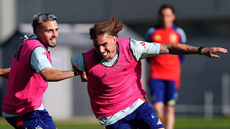 💪🏼 El buen ambiente reina en Chile en la previa de cuartos. #U20WC | #NuestraBase | 🔴 SEFUTBOL