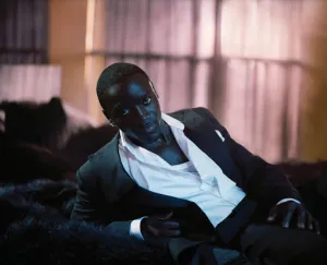 Akon - Lonely (Official Music Video)