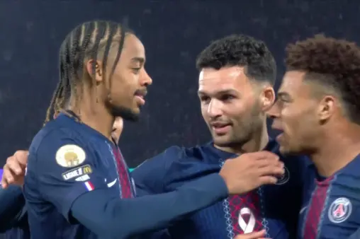 Paris Saint-Germain VS Strasbourg Highlight