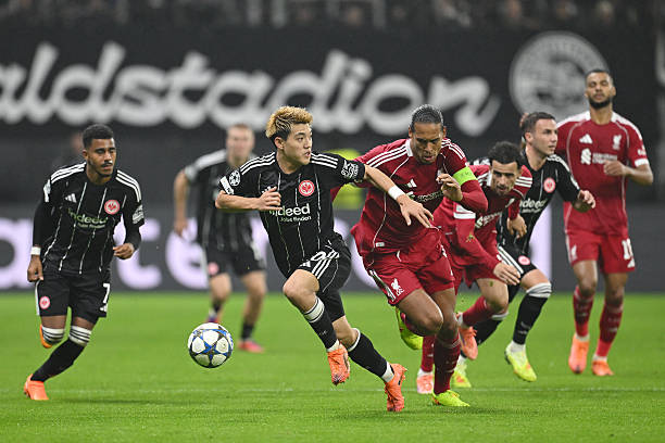 Eintracht Frankfurt VS Liverpool Highlight