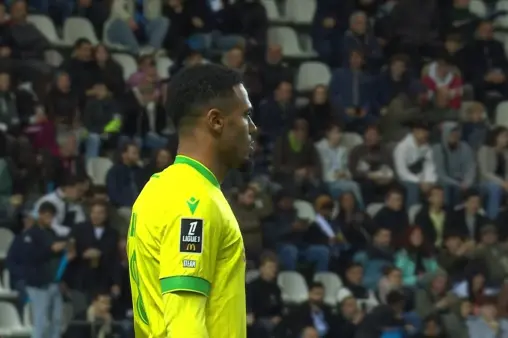 Paris FC VS Nantes Replay