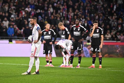 Lyon VS Strasbourg Highlight