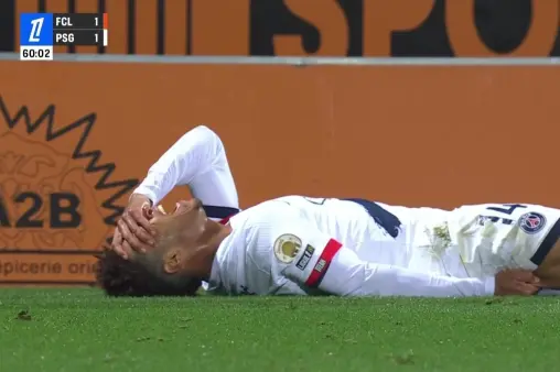 Lorient VS Paris Saint-Germain Highlight