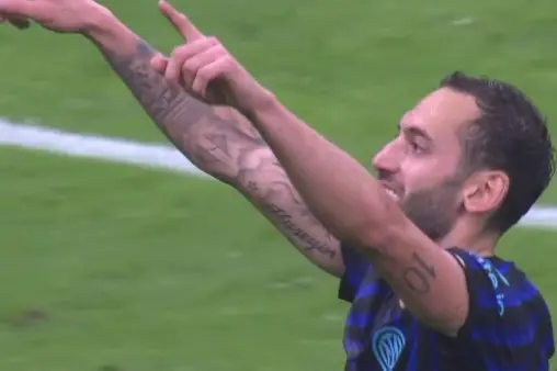 Inter Milan VS Fiorentina Highlight