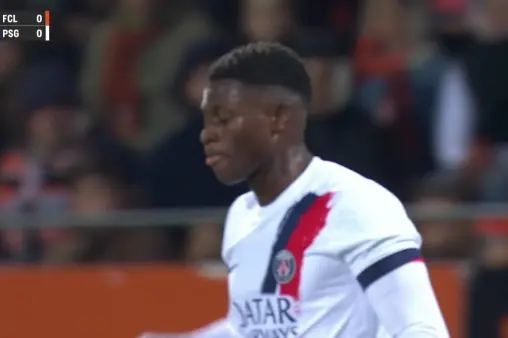 Lorient VS Paris Saint-Germain Highlight
