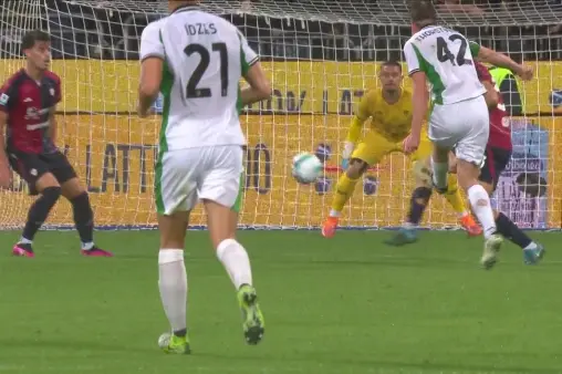 Cagliari VS Sassuolo Highlight