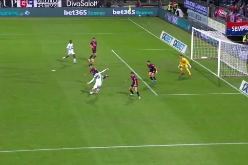 Cagliari VS Sassuolo Highlight