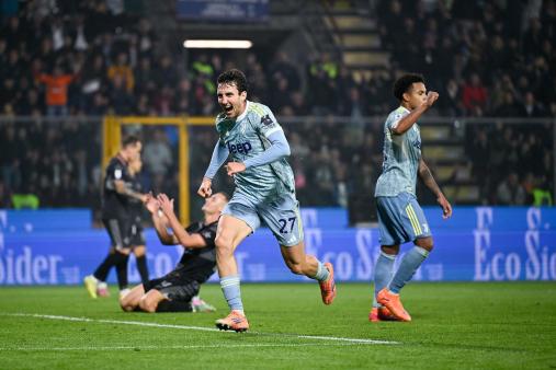 Cremonese VS Juventus Highlight