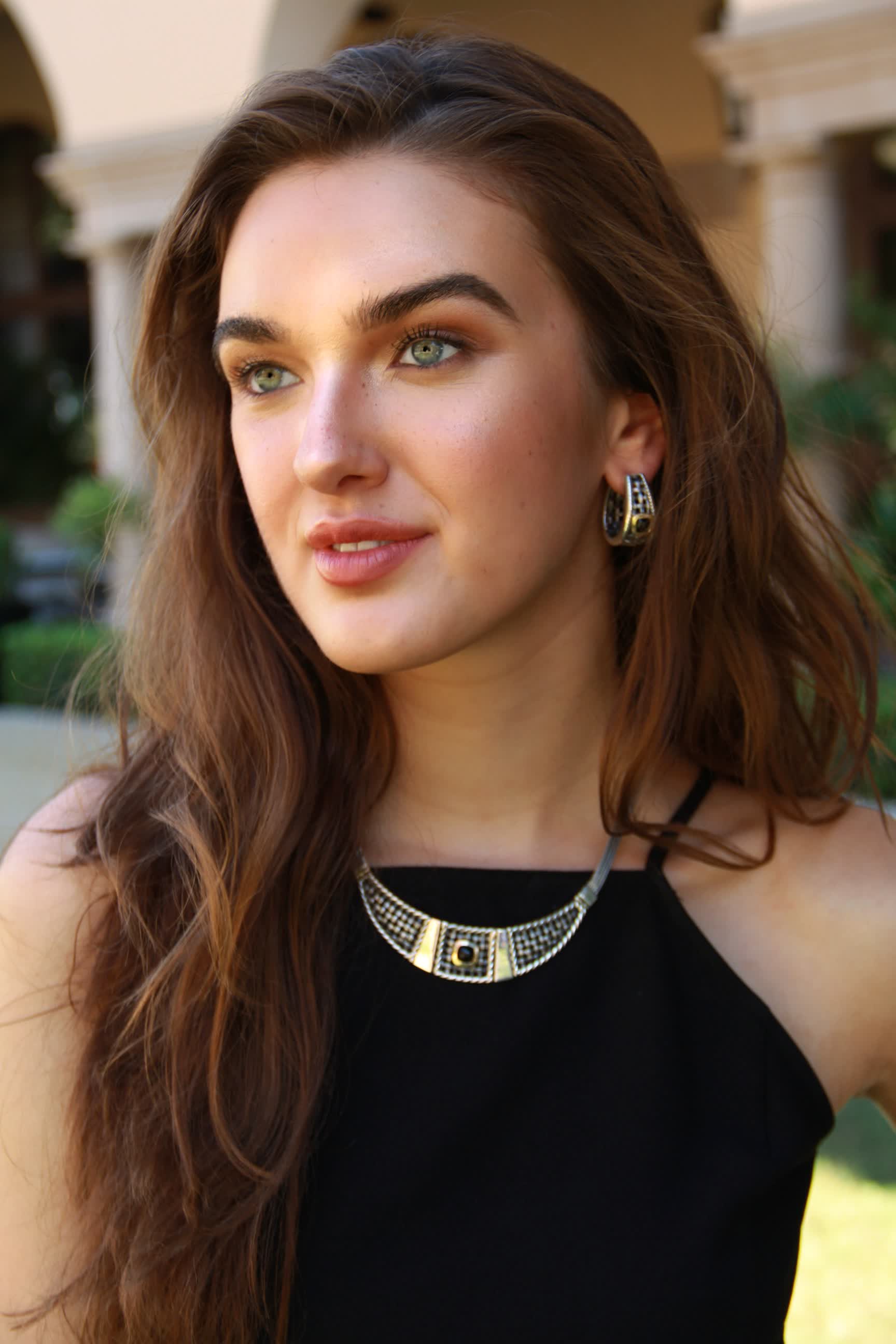 Julia Stier
