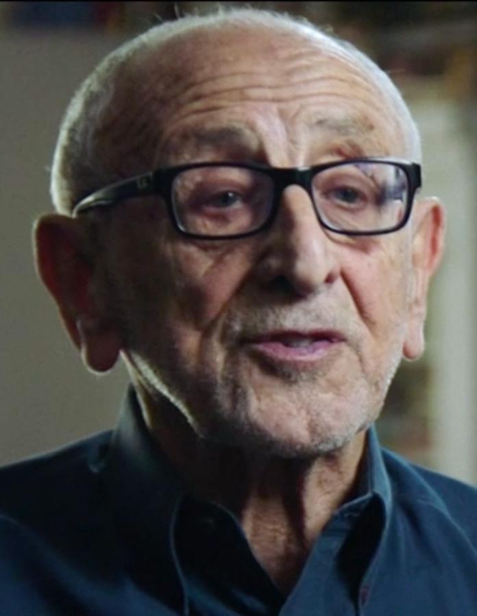 Ivor Davis