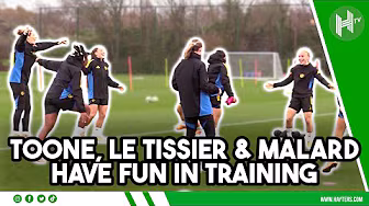 Toone, Le Tissier & Malard ALL SMILES as Man Utd prepare for PSG