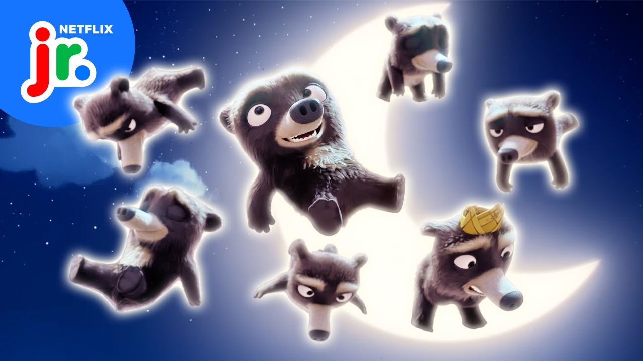 The Bears' Bedtime Mission! 💤 7 Bears | Netflix Jr