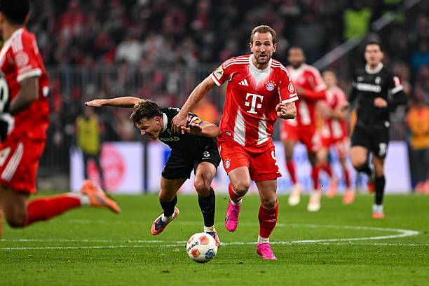 Bayern Munich VS Freiburg Highlight