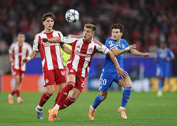 Olympiakos Piraeus VS Real Madrid Replay